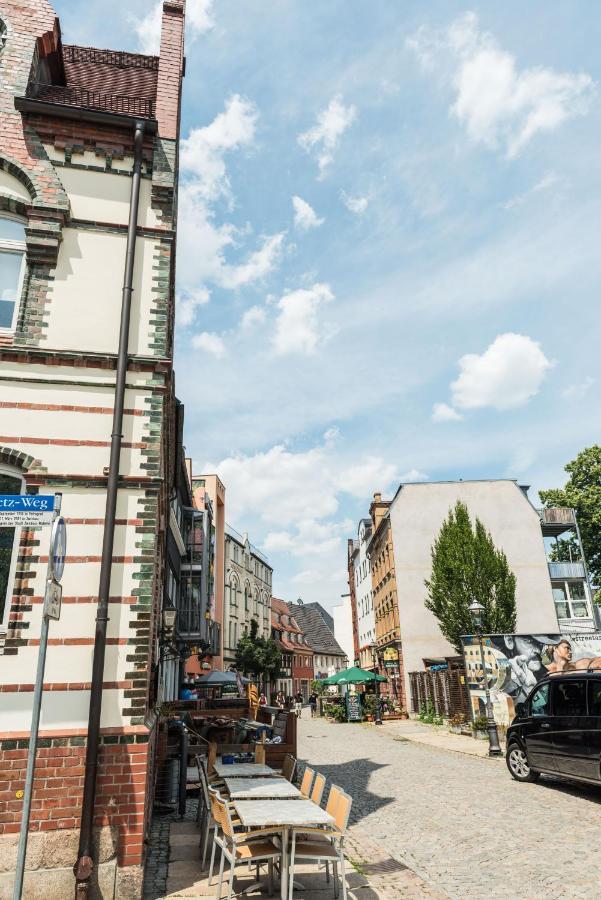 Apartmenthaus Am Dom Junior Suite Mit Parkplatz Zwickau Exterior foto